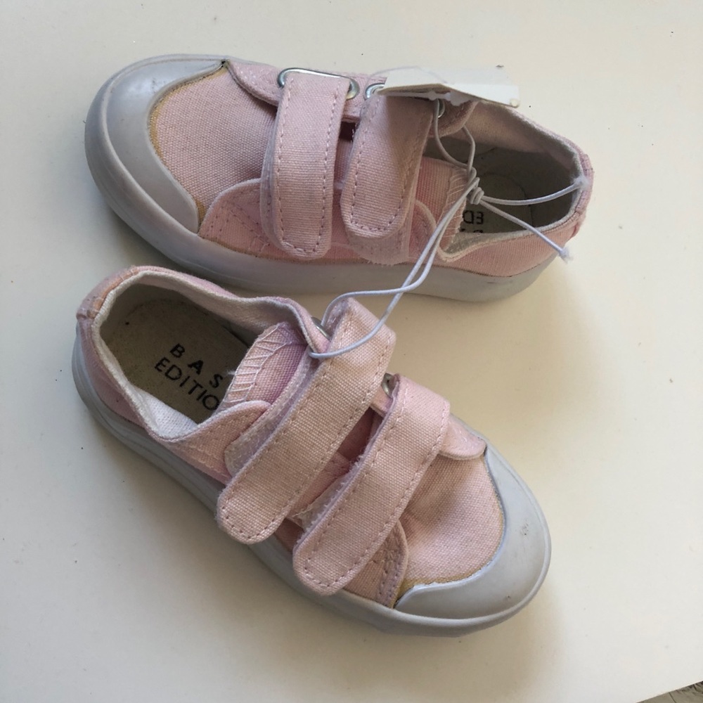 COPY - Basic edition sz 6 month - Picture 2 of 4
